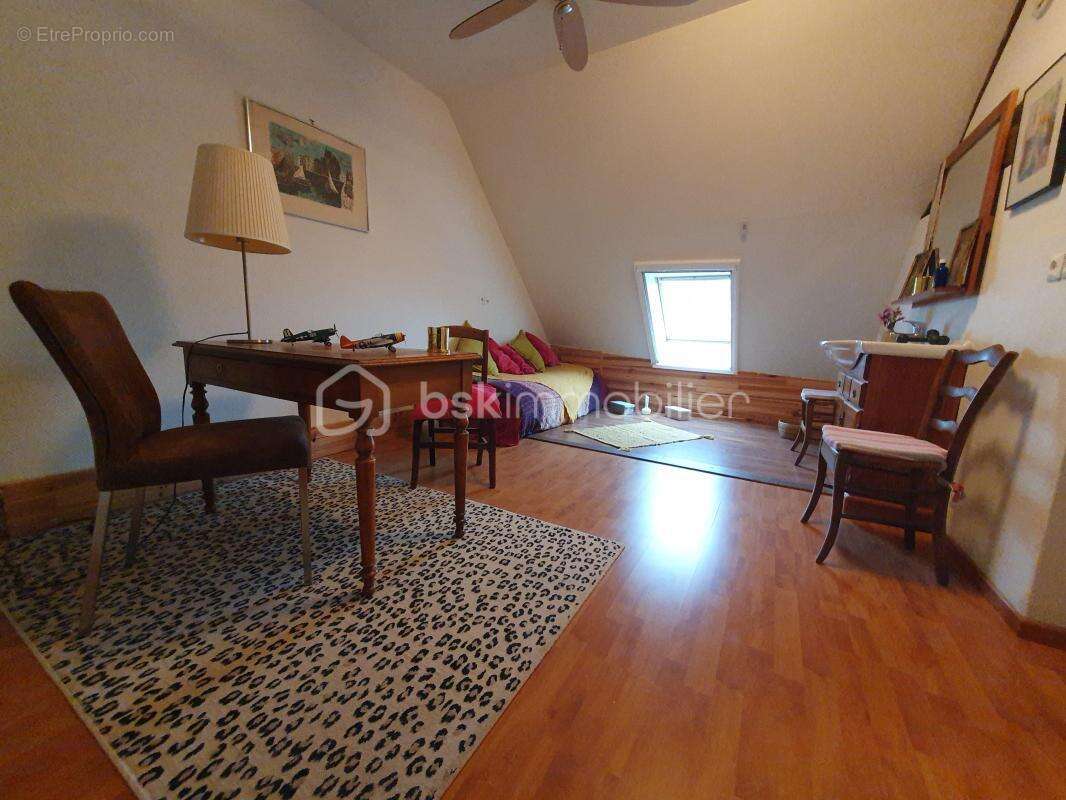 Maison à HUISSEAU-SUR-MAUVES