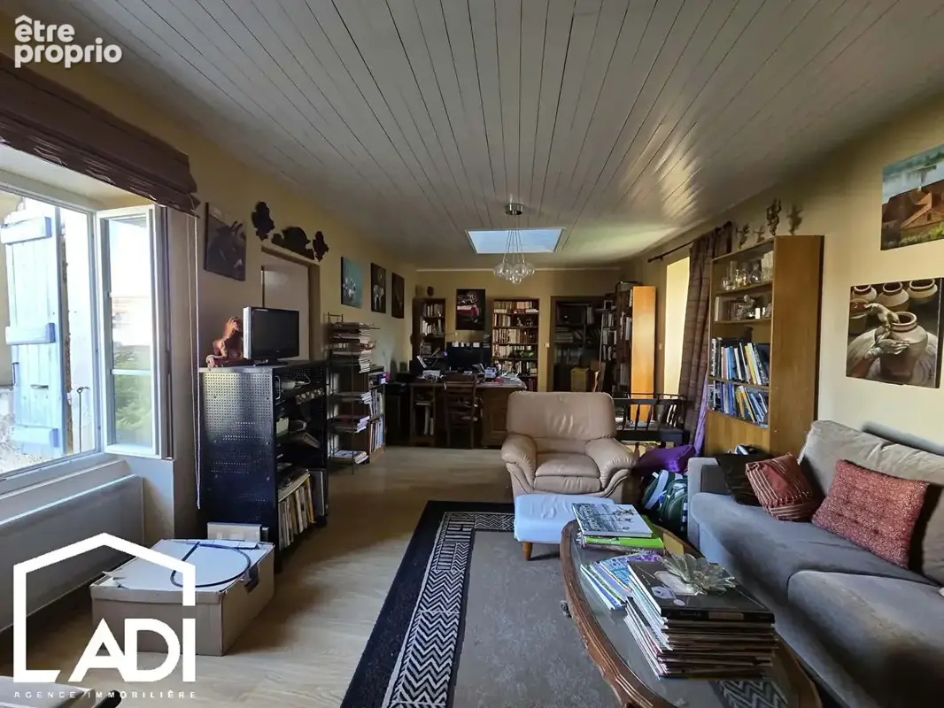 Exclusivité  - maison de ville à saint-maixent-l'école !! - photo 7