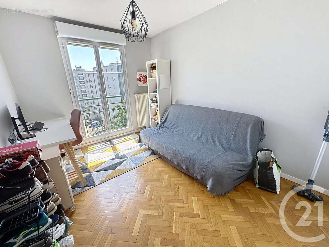 Appartement à LYON-8E