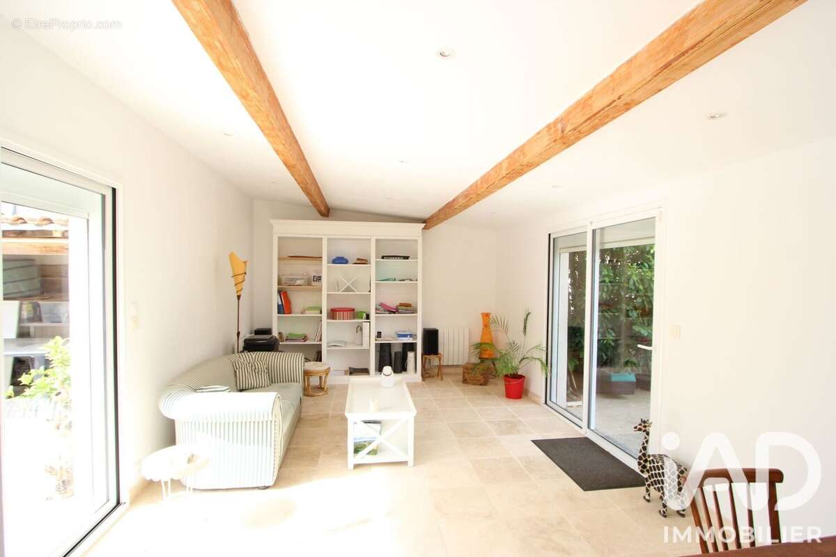 Photo 4 - Maison à CALVISSON