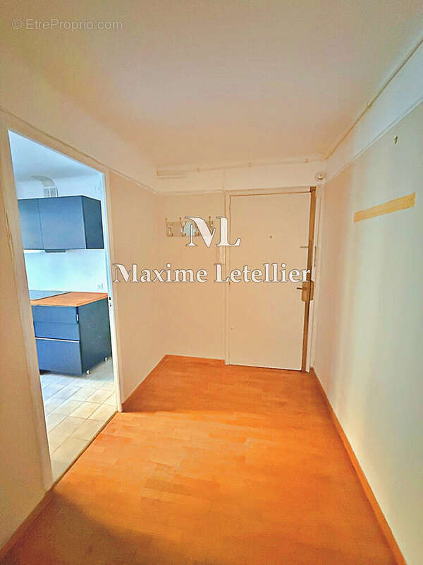 Appartement à MARSEILLE-4E