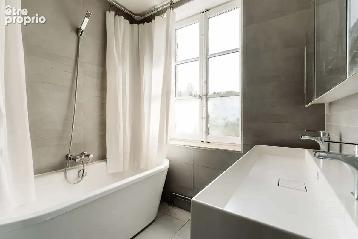 Genay, appartement de charme, 114m², parc arboré & parking - photo 9