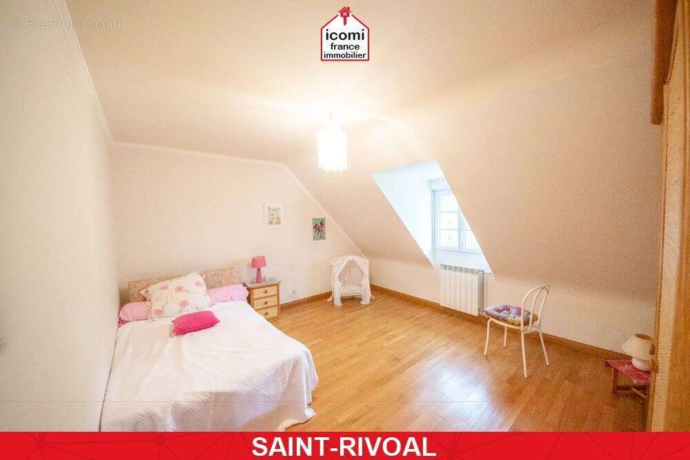 Maison à SAINT-RIVOAL