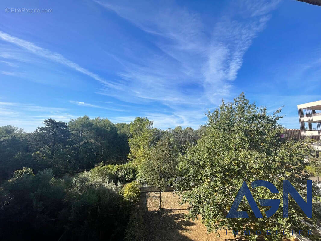 Appartement à JUVIGNAC