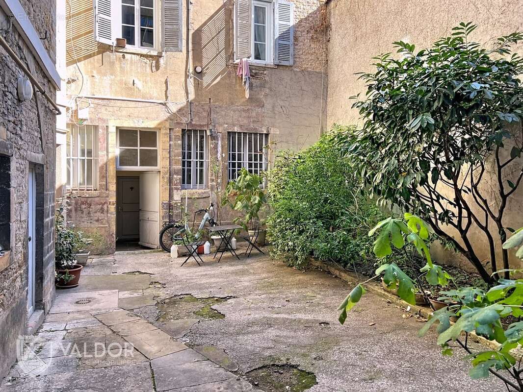Appartement à VILLEFRANCHE-SUR-SAONE
