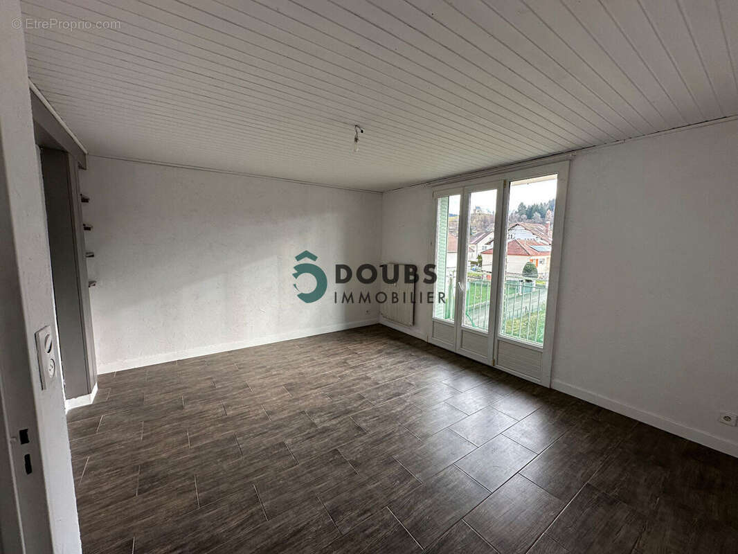 Appartement à PONTARLIER