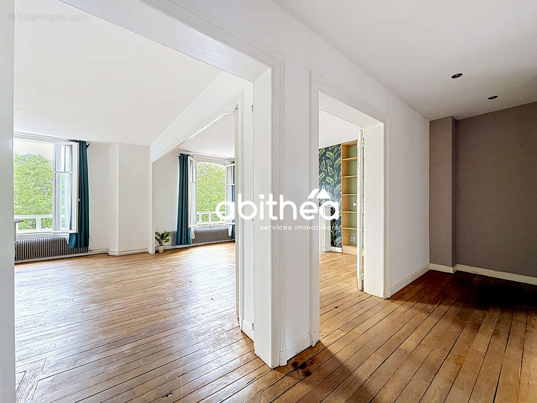 Grand appartement hyper-centre - photo 14