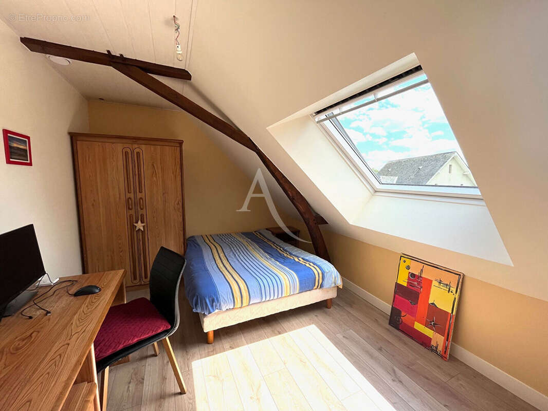 Maison à NUILLE-SUR-VICOIN