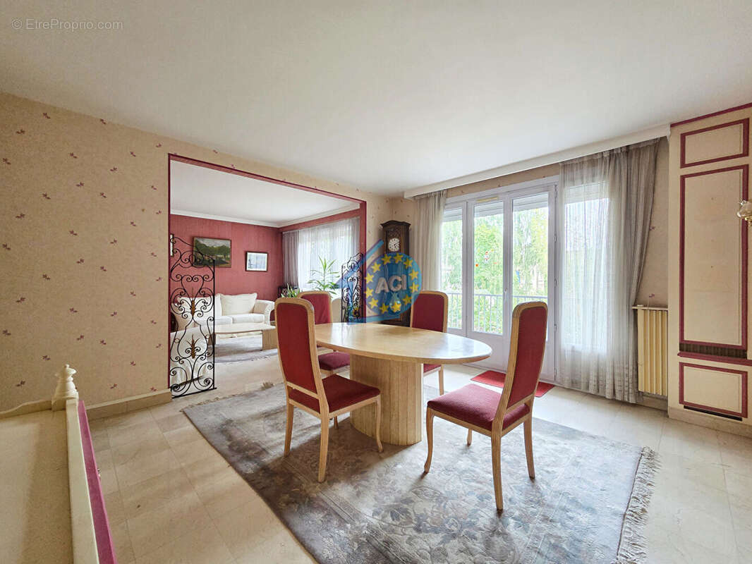 Appartement à MANTES-LA-JOLIE