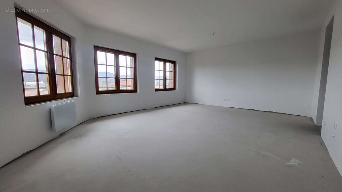 Appartement à ROUSSILLON