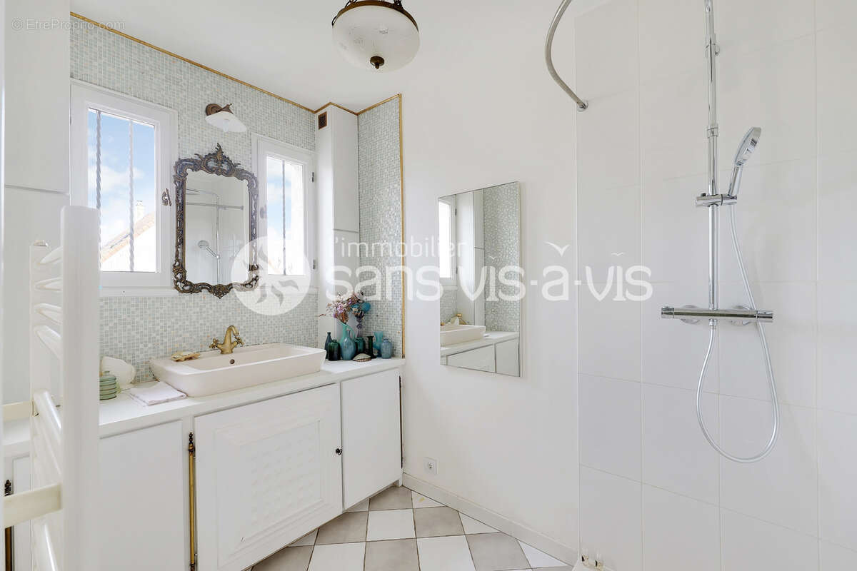 Maison à CARRIERES-SUR-SEINE