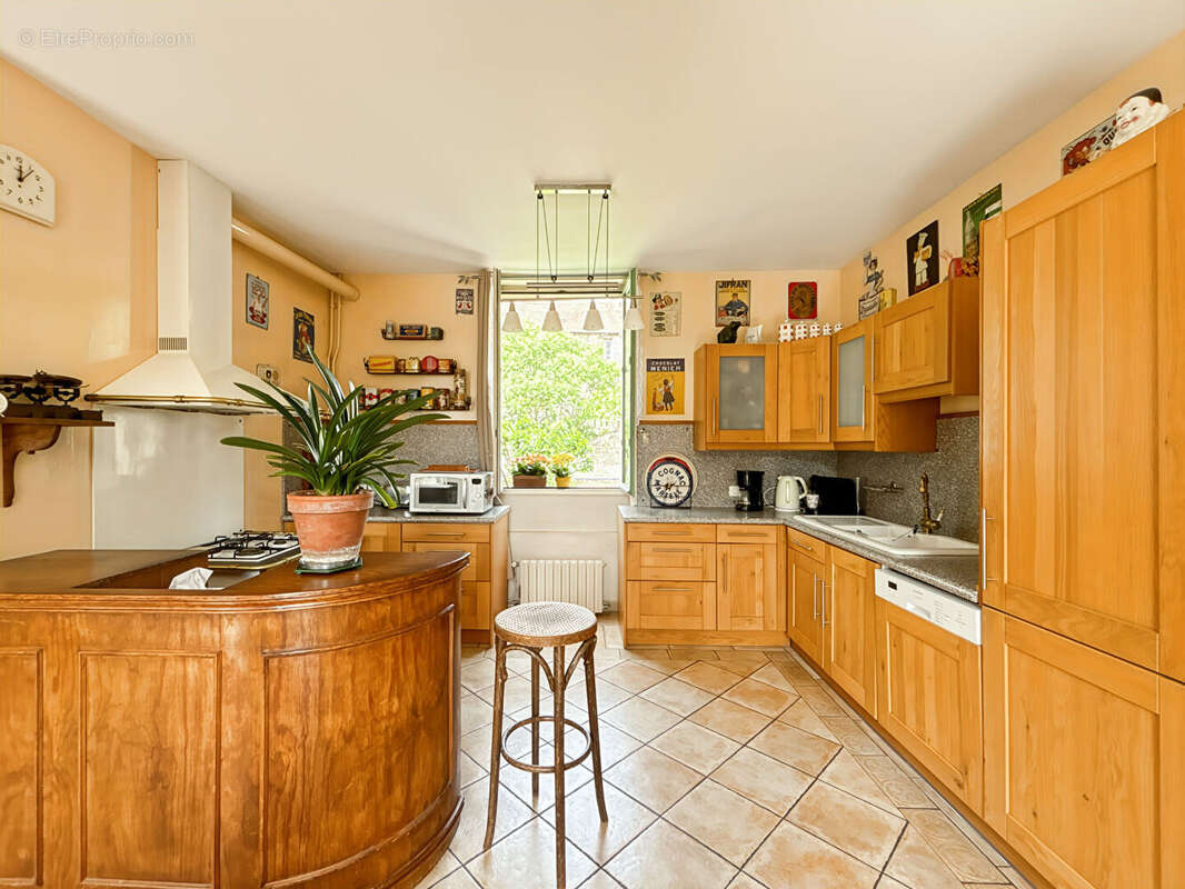 Appartement à MANTES-LA-JOLIE