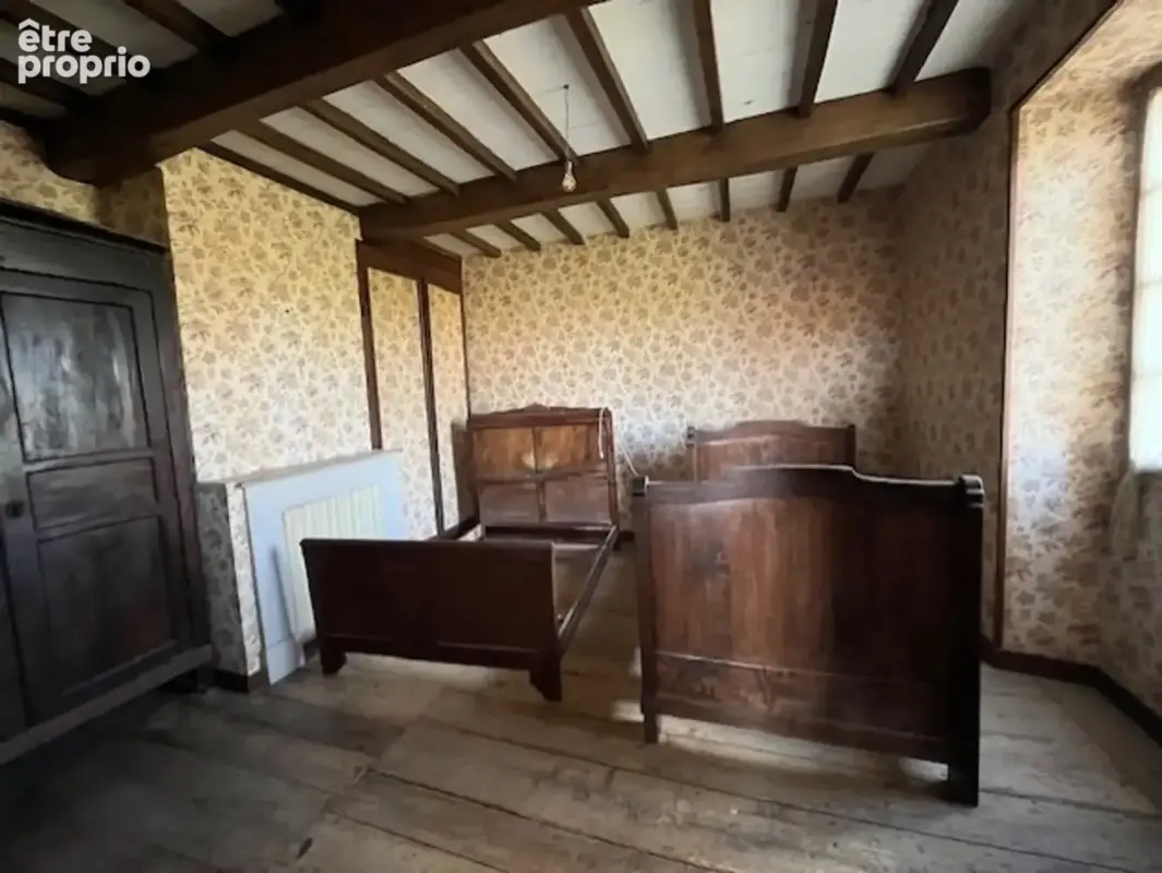 BEAUMARCHES MAISON de 1720 en pierres, 3 chambres, dans son jus, avec grange  et jardin 680m2, école et commerces de proximité,  - photo 23