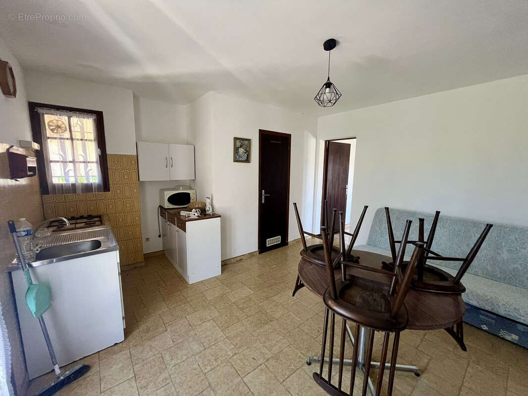 Maison à SIX-FOURS-LES-PLAGES
