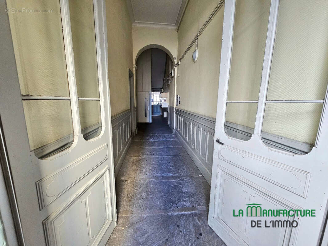 Appartement à SAINT-ETIENNE