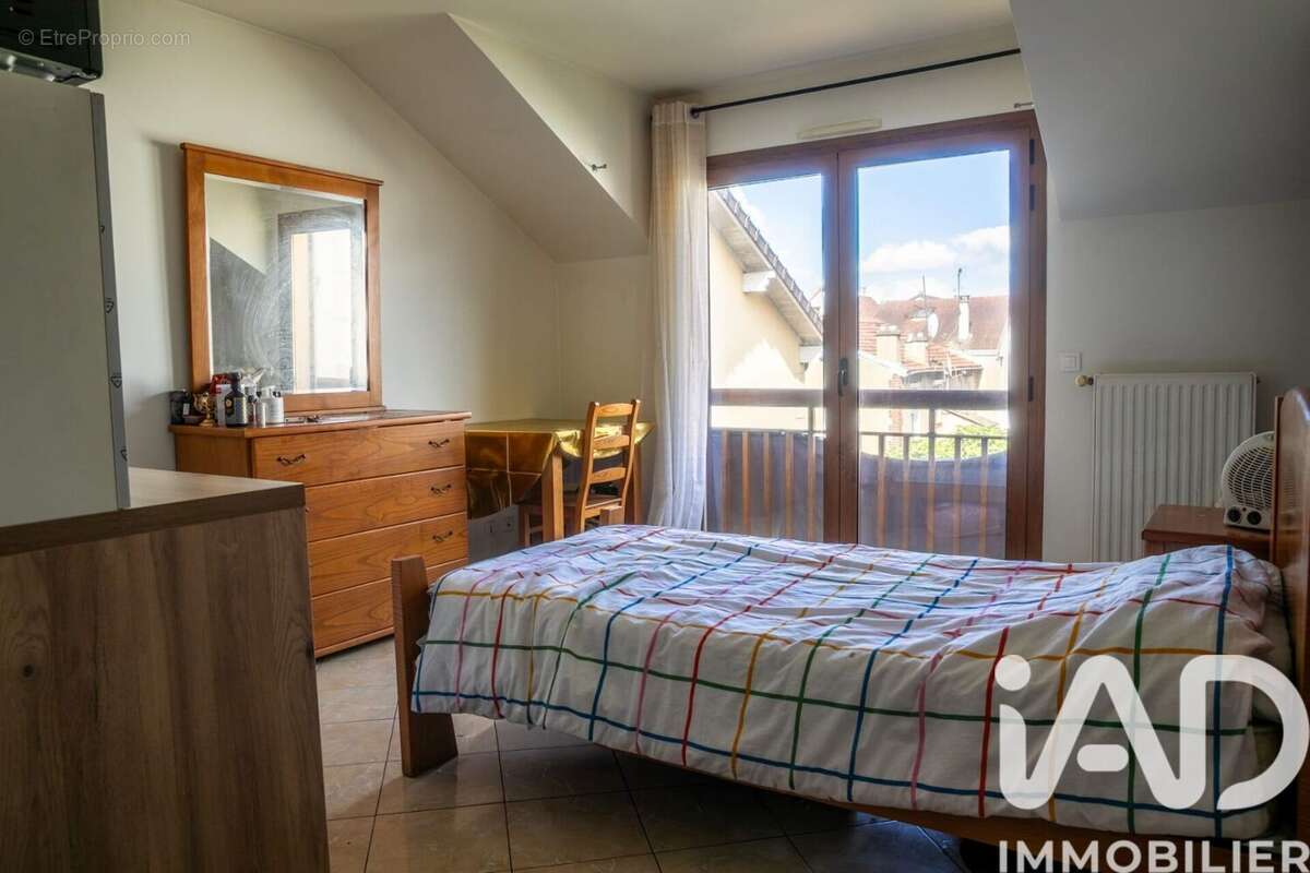 Photo 3 - Appartement à STAINS