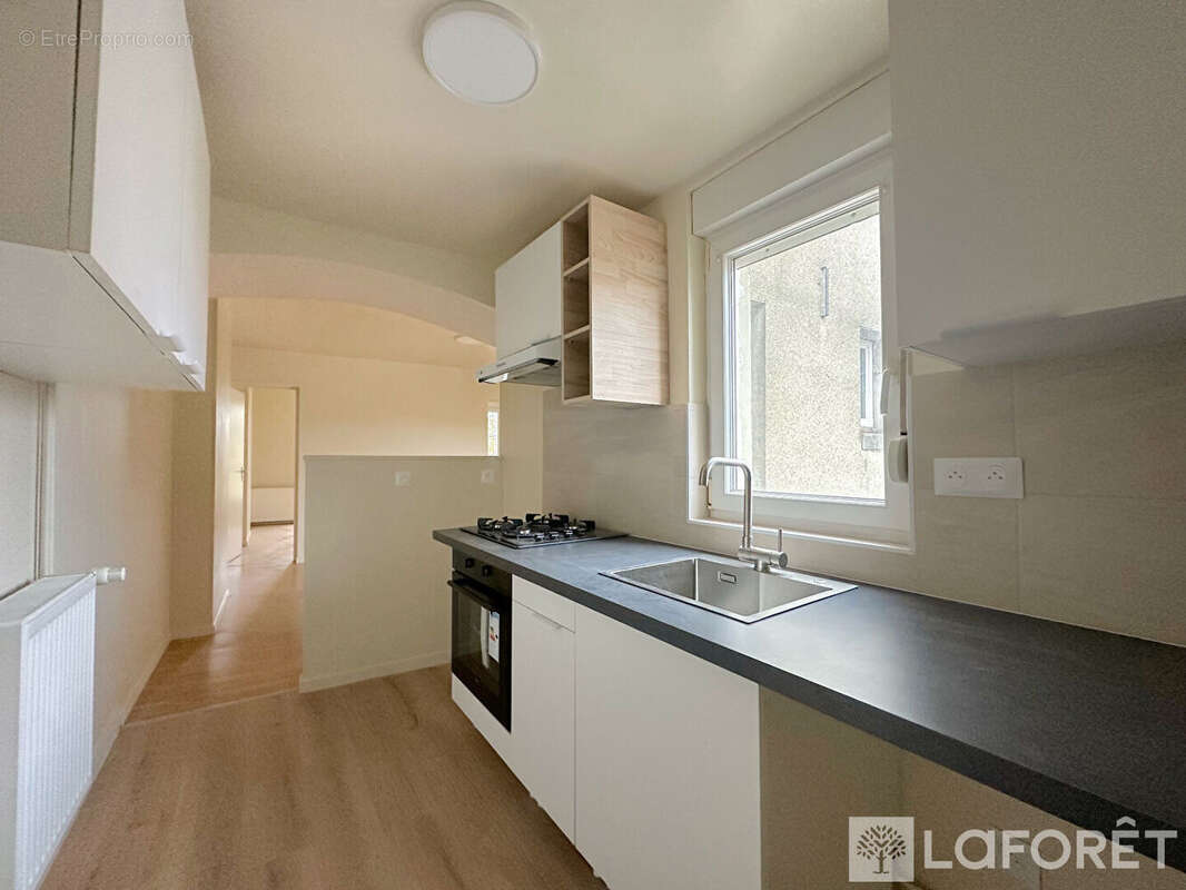 Appartement T3 Epernay proche gare - photo 3