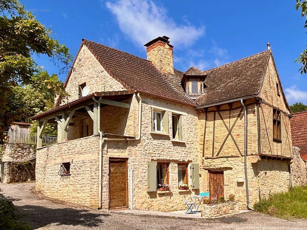 Maison à GOURDON