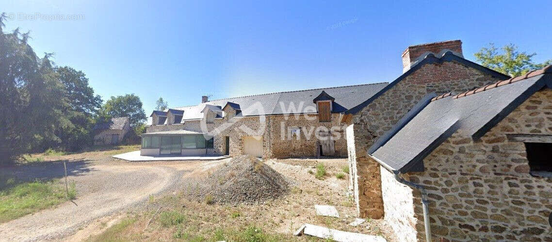 Maison à COMMER