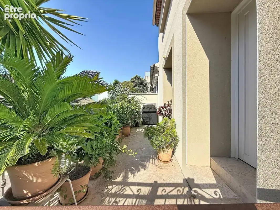 Avignon - extra-muros - duplex de 106m² - terrasse -parking - photo 14