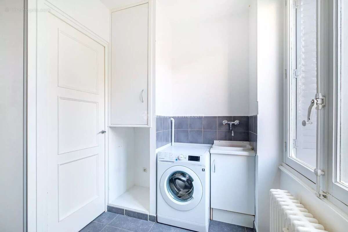 Appartement à LYON-6E