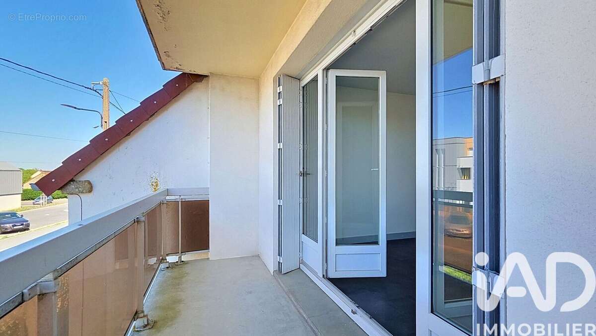 Photo 8 - Appartement à YZEURE