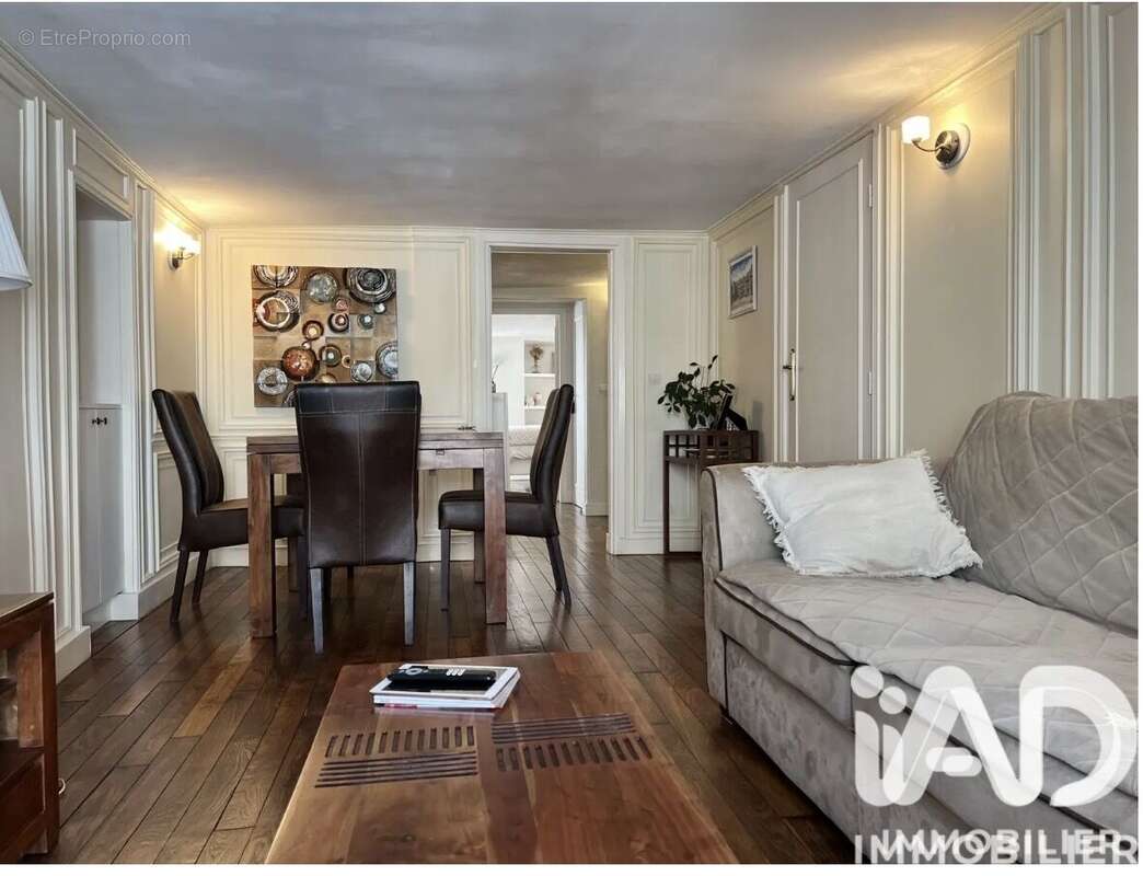 Appartement 70 m² à Versailles  - photo 4