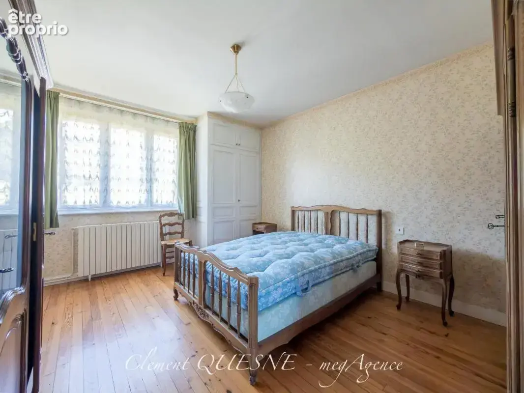 Maison familiale / 5 chambres / grand batiment - photo 12