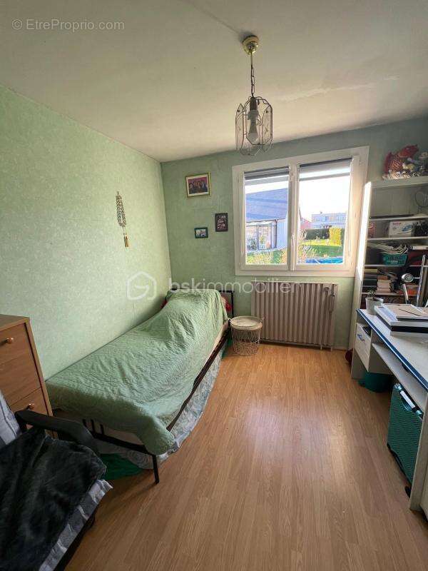 Maison plain-pied avec sous-sol total et jardin — Centre de Gisors - photo 10