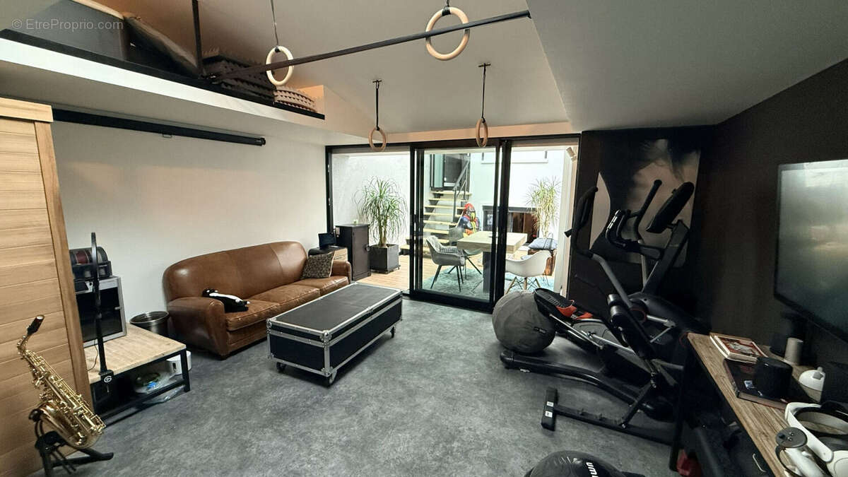 Maison à IVRY-SUR-SEINE