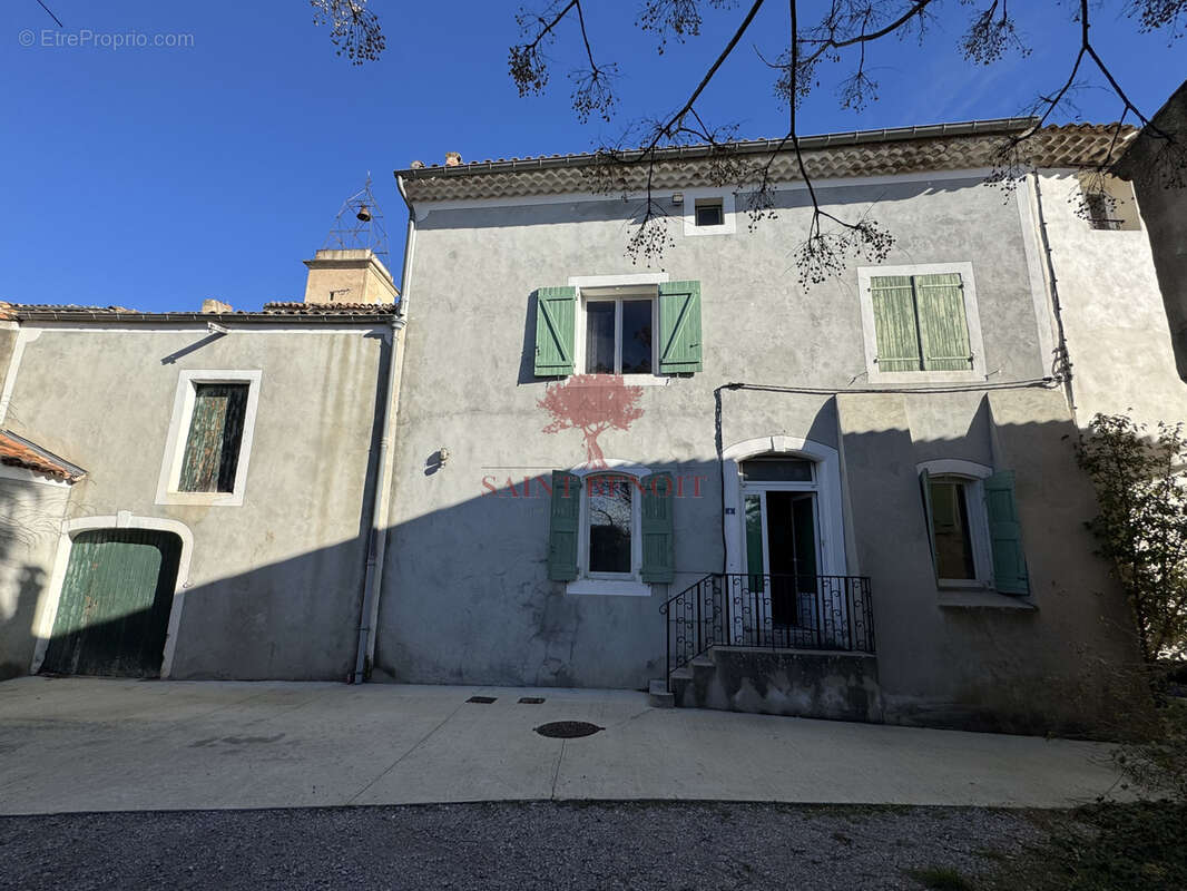 Maison à MONTPEYROUX