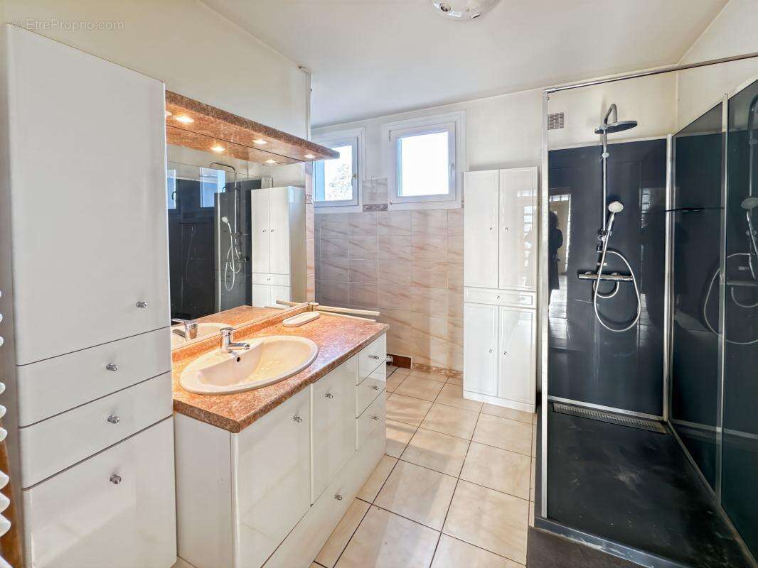 Maison à CHANCELADE