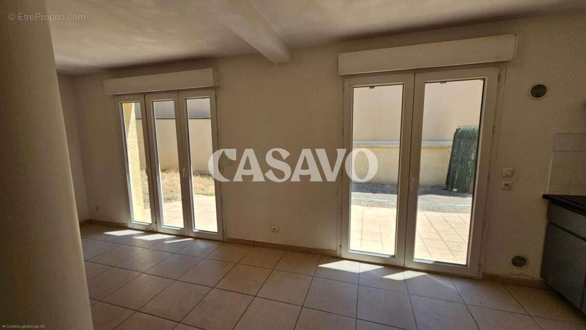 Vente Maison 4 pièces de 112m² - 38290 La Verpillière - photo 2
