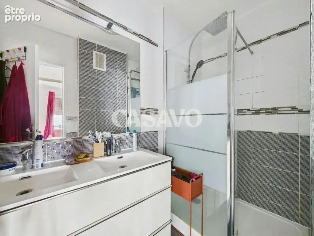 Vente Appartement 3 pièces de 50m² - 92800 Puteaux - photo 10