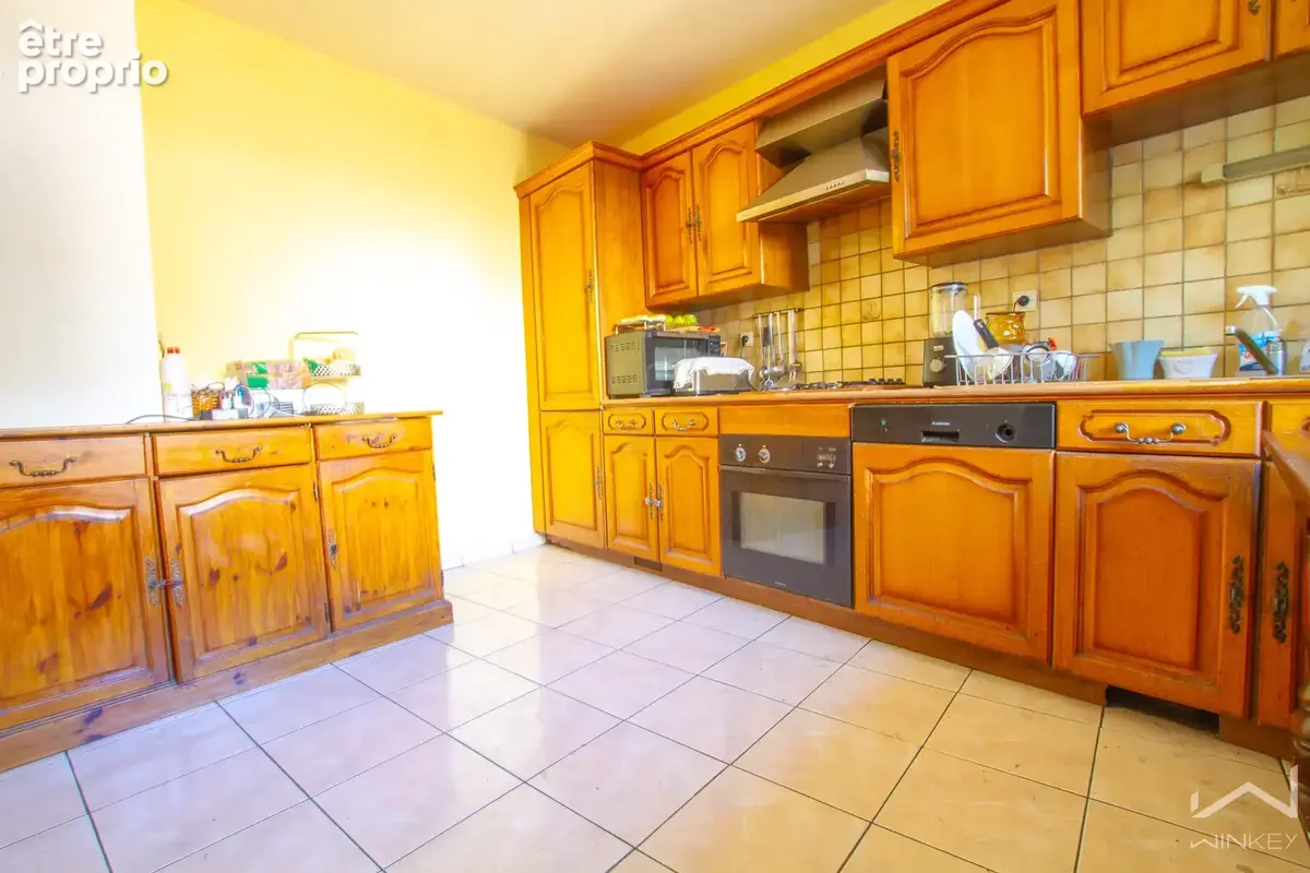 Une maison familiale au calme, à proximité de toutes les commodités - photo 7