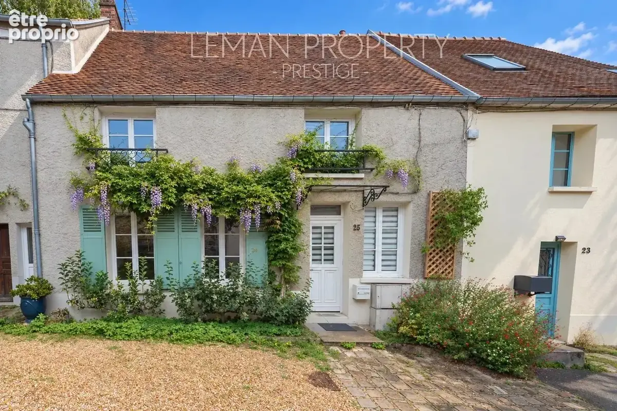 Maison à DAMPIERRE-EN-YVELINES