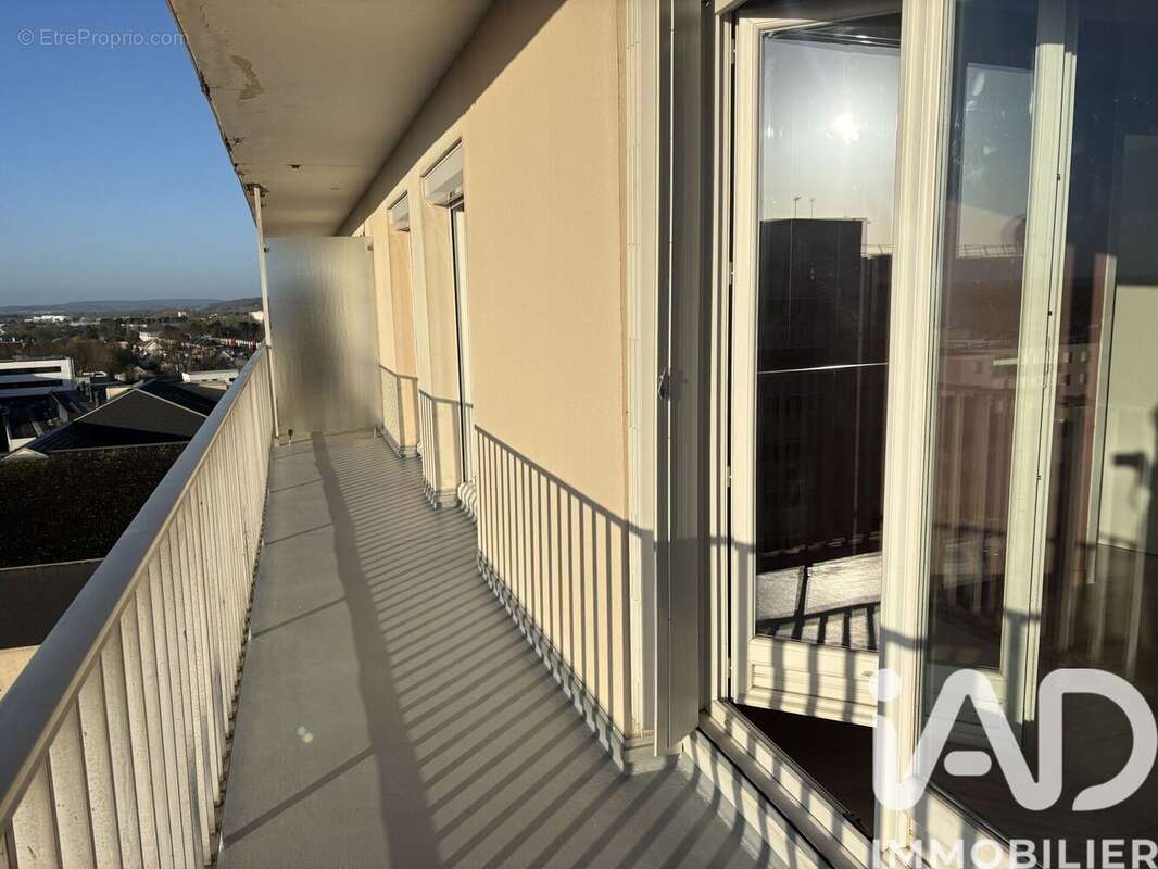 Photo 8 - Appartement à COMPIEGNE