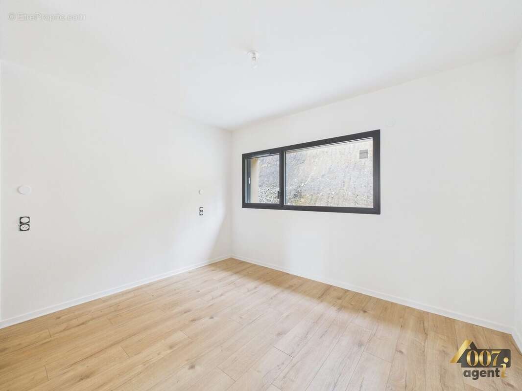 Appartement à MONTMELIAN