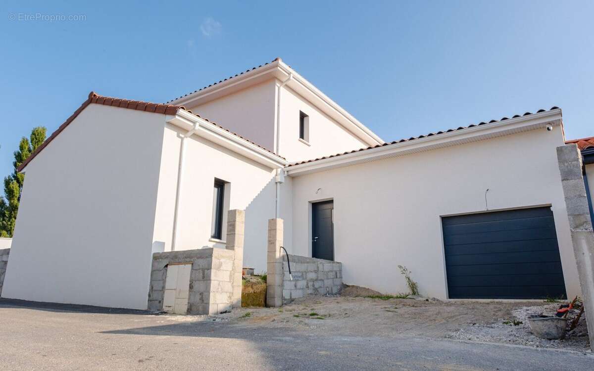 Maison à CHATUZANGE-LE-GOUBET
