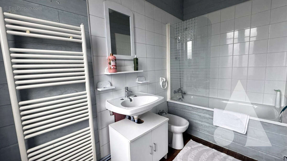 Maison crepy en valois meme 7 chambres avec jardin - photo 14