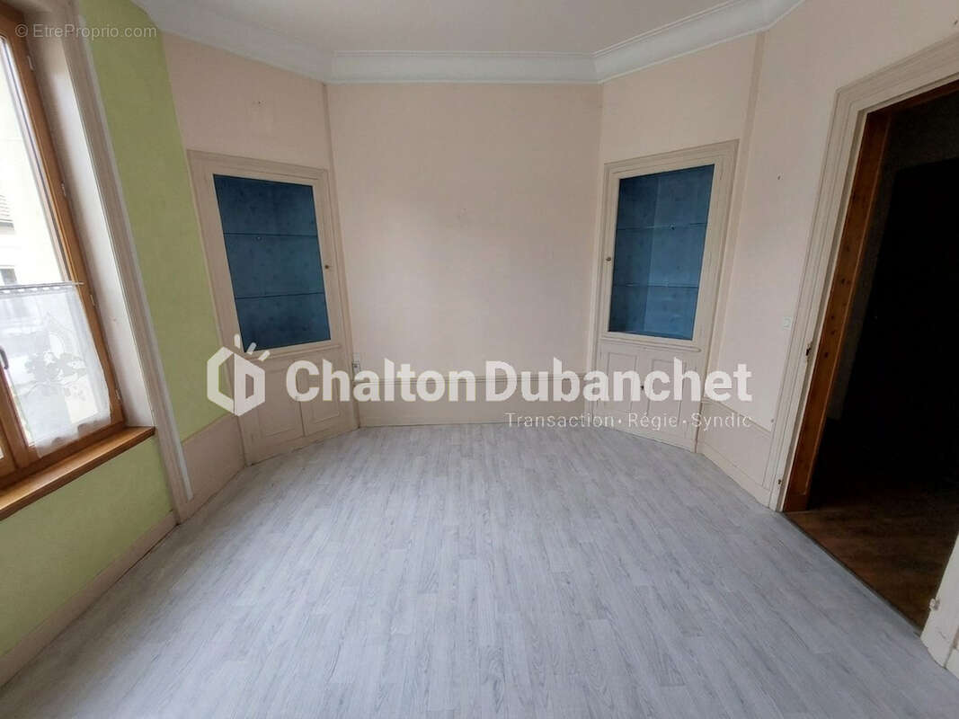 Maison 179 m² à Feurs  - photo 6