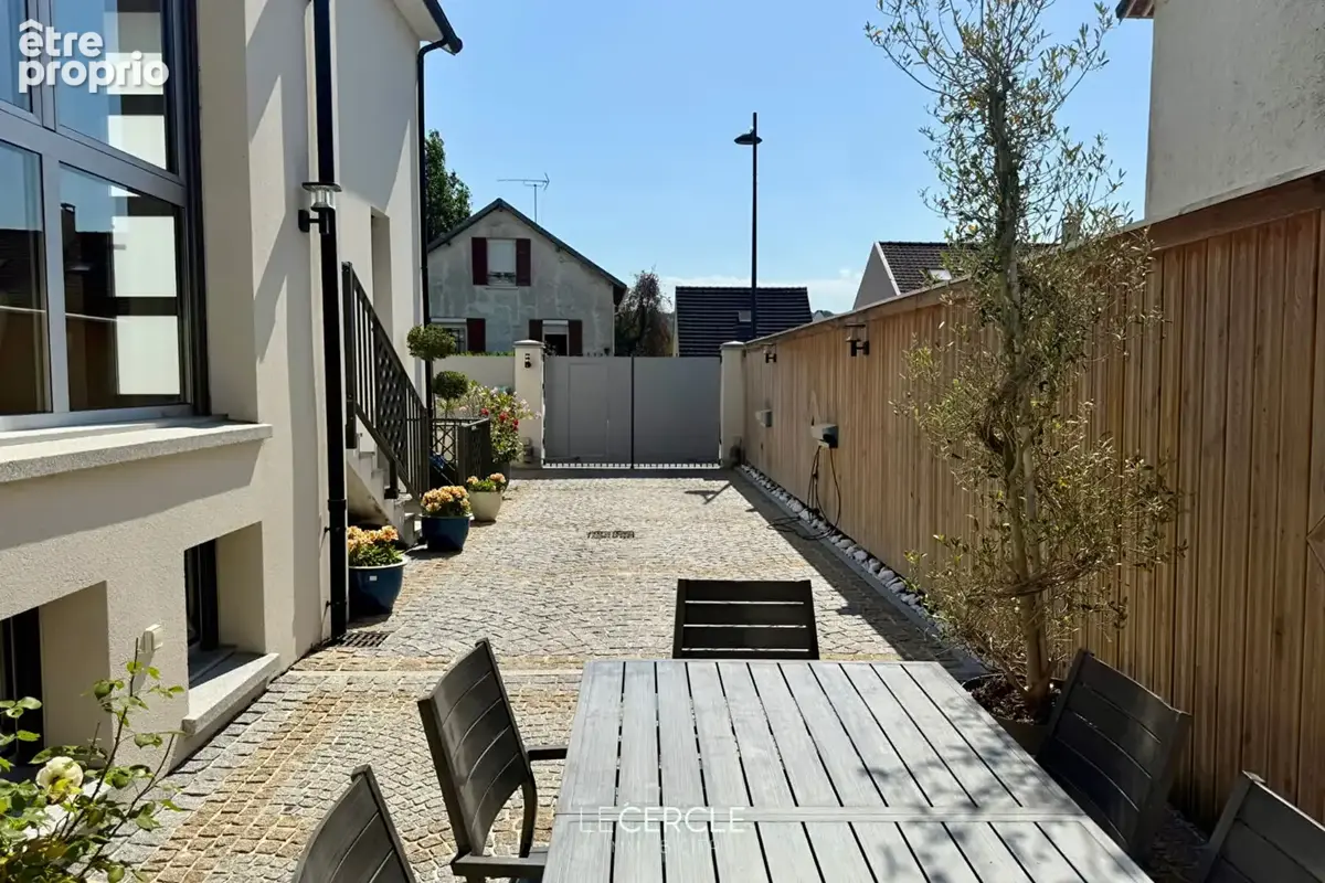 Photo Maison à Gouvieux au prix de 295 000€
