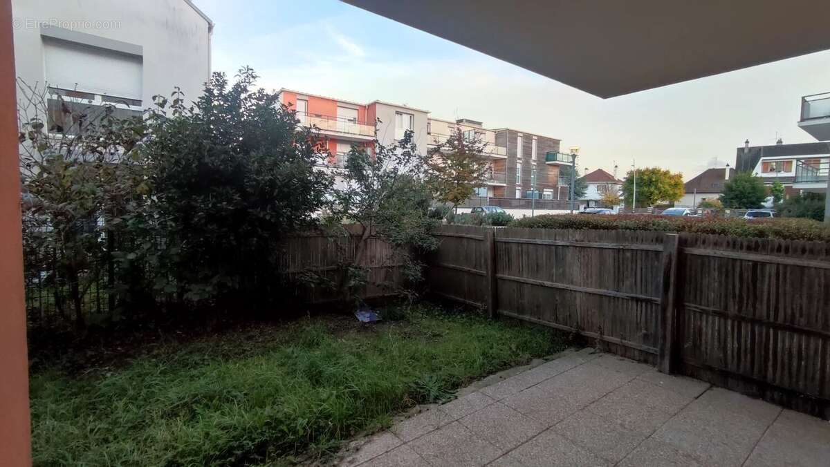 Appartement à CARRIERES-SOUS-POISSY