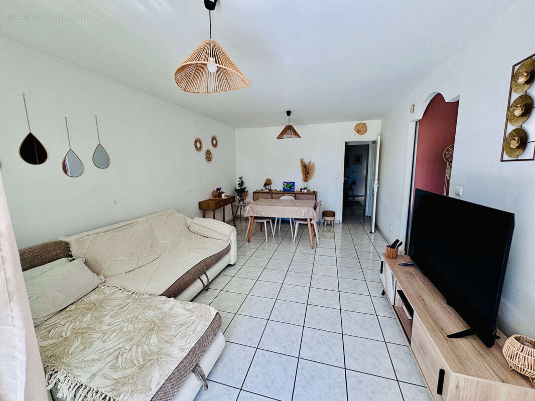 Appartement à SAINT-DENIS