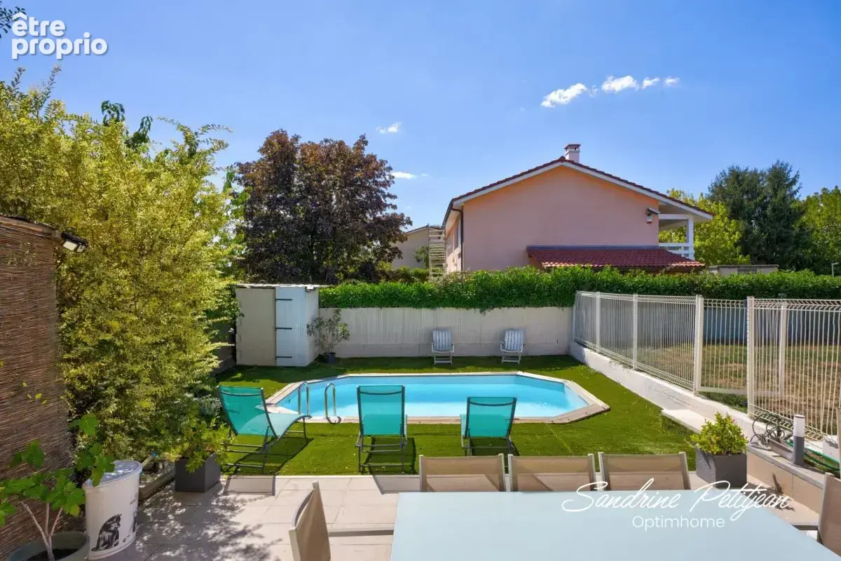 À vendre – Maison familiale de plain-pied 108.5 m² (4 chambres - Véranda) + Garage – Piscine – Terrain 555 m² – Saint-André-de-C - photo 18