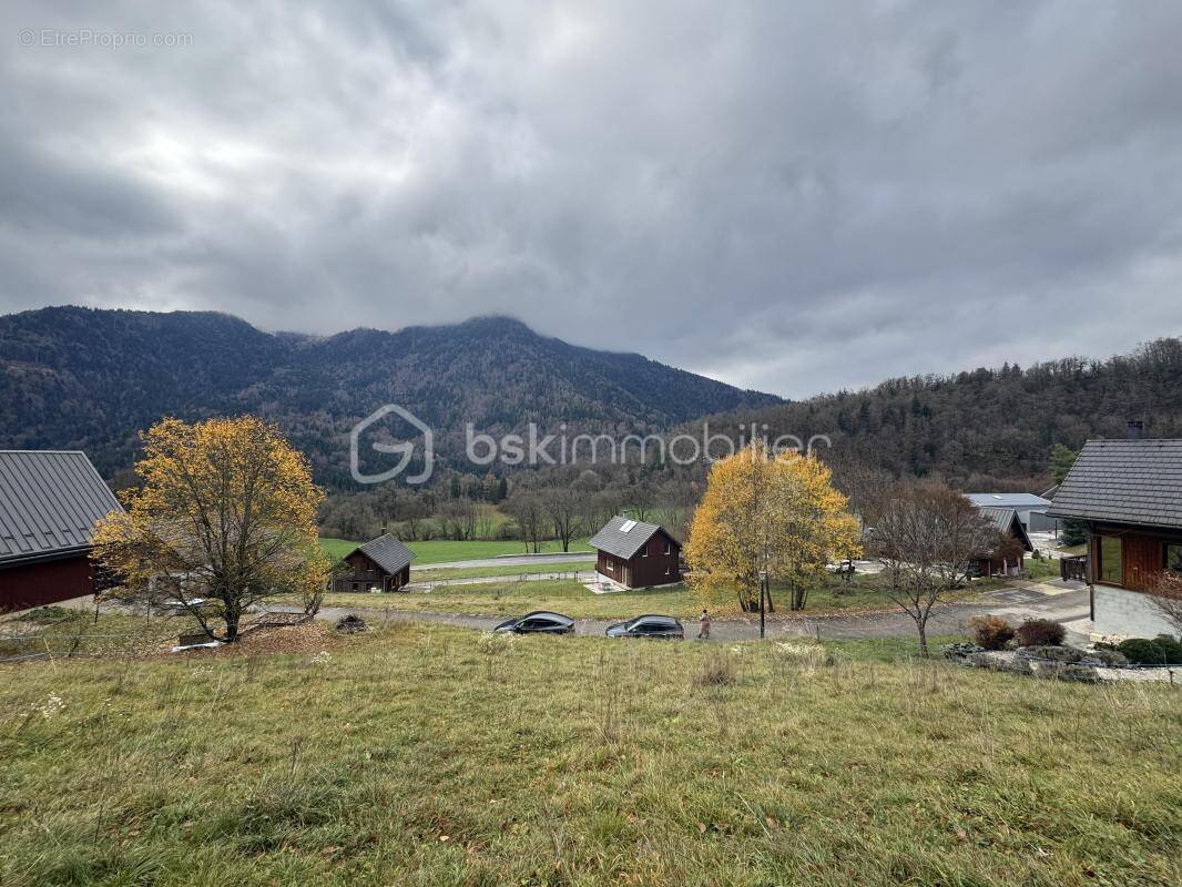 Terrain à LE CHATELARD