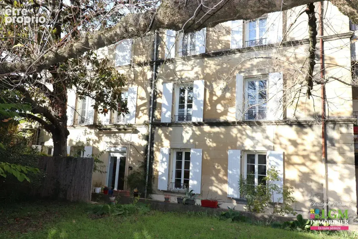 VALRÉAS (84) - Bel appartement lumineux au 1er étage de 77 m² - photo 5