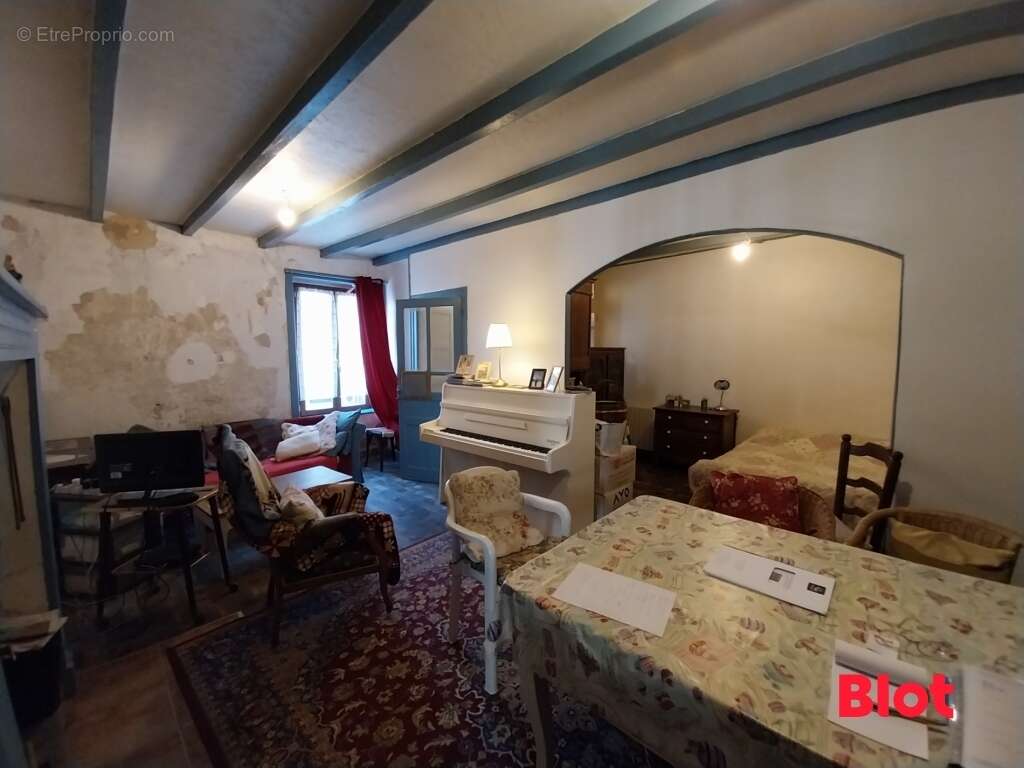 Maison à MONT-DOL