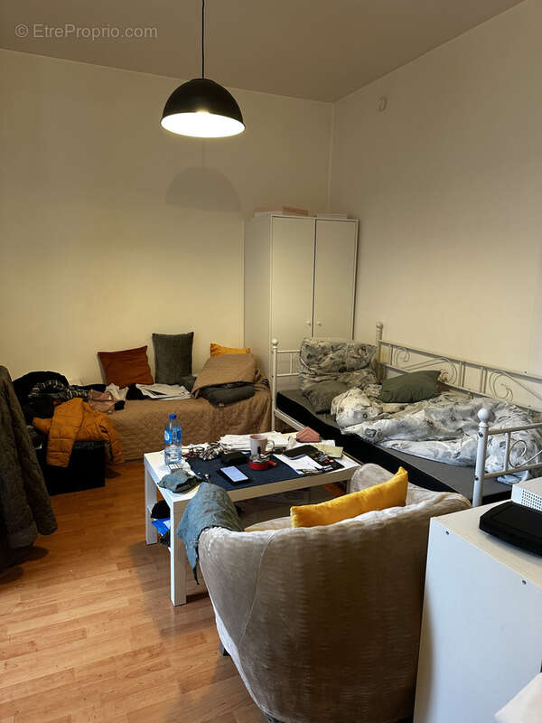 Appartement à COURBEVOIE