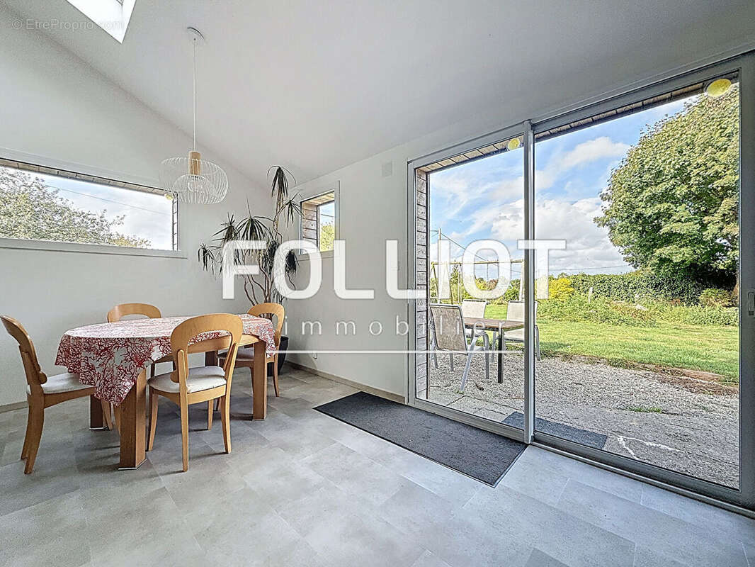 Maison à FIERVILLE-LES-MINES